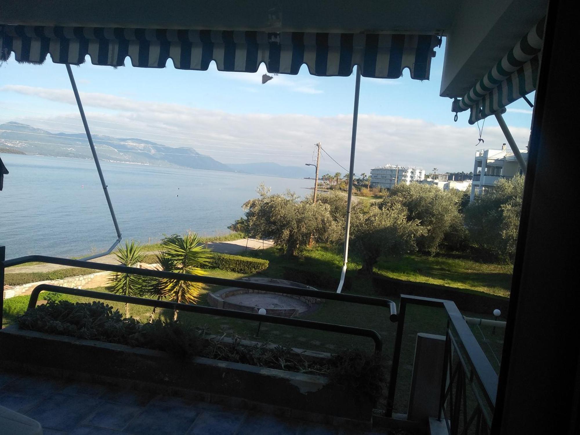 Апартаменти Mare E Monti1 Камена-Вурла Номер фото